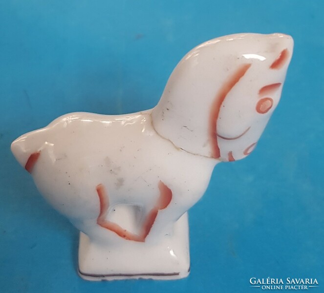 Herendi lovacska , mini szobor Talán sakkfigura