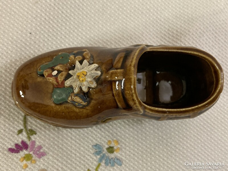Hummel-Goebel porcelán cipő