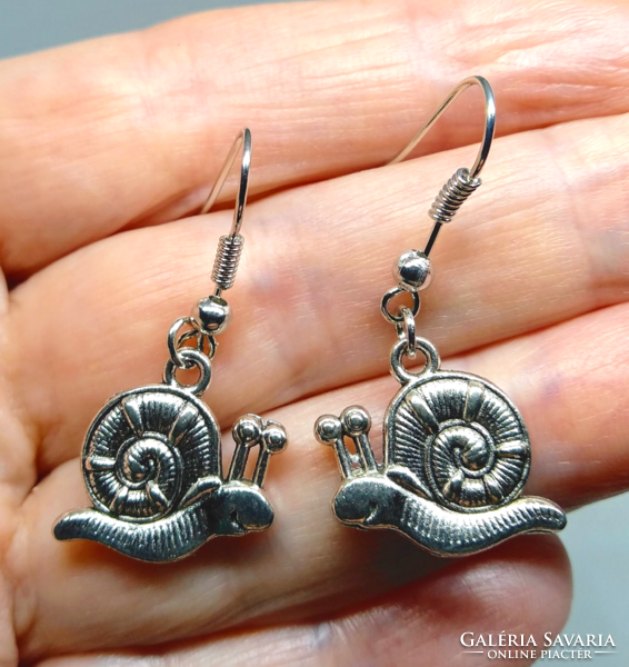 Silver-plated snail earrings 240