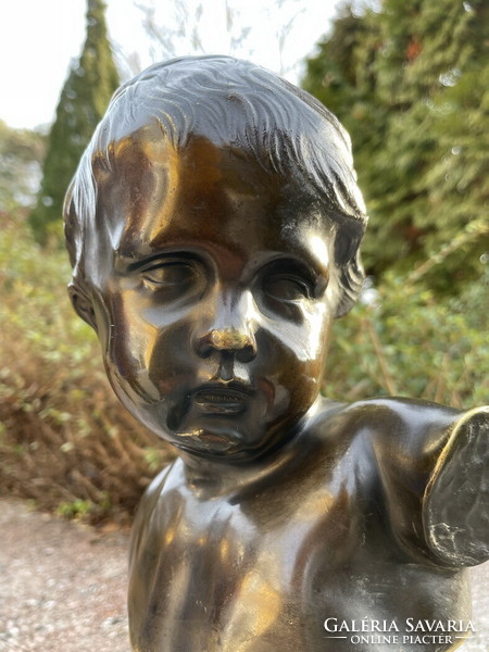 Old bronze putto bust (bust)