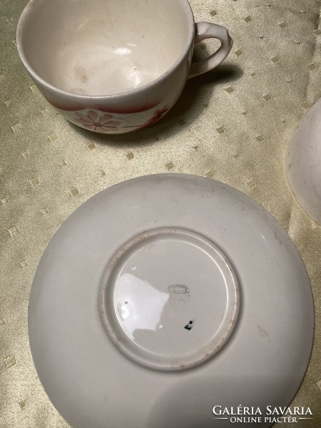 Kispest granite tea cups.