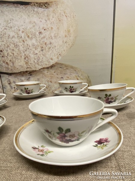 Raven Háza flower pattern gilded porcelain teacups a36