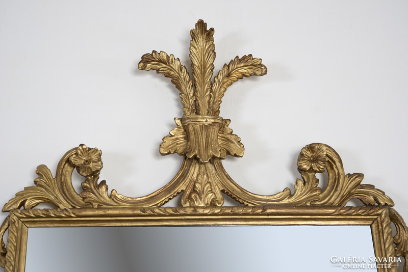 Gilded wooden mirror - decorated with acanthus leaves on top