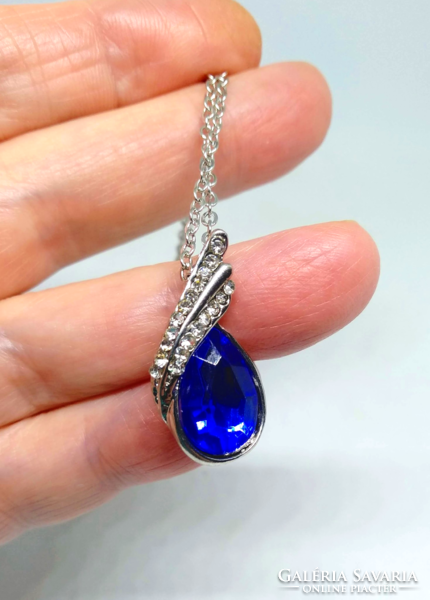 Silver-plated necklace with blue drop and white crystal pendant