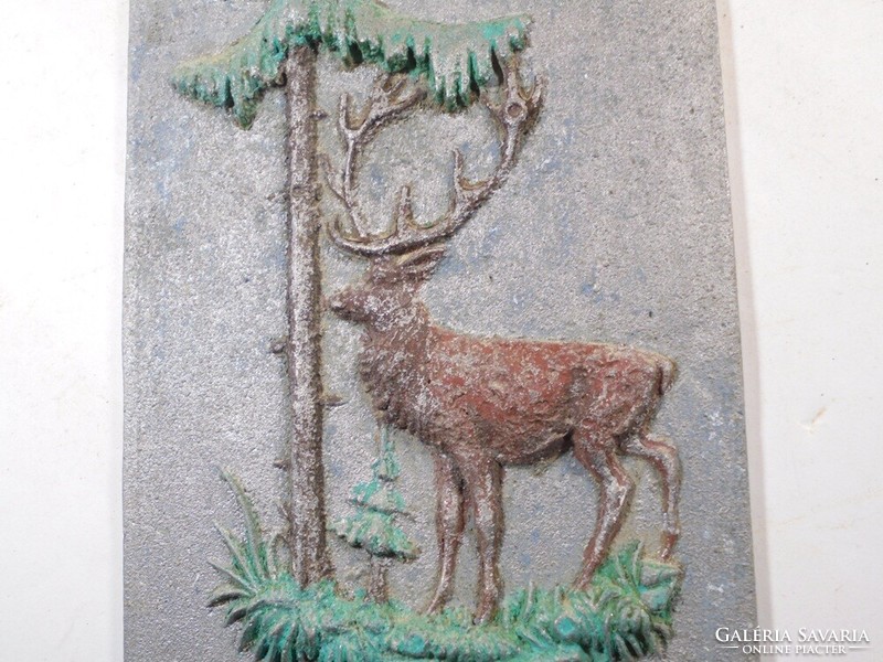 Régi retro festett alumínium fali dísz, fali kép falikép dísz tábla - szarvas erdő fenyő vad vadász