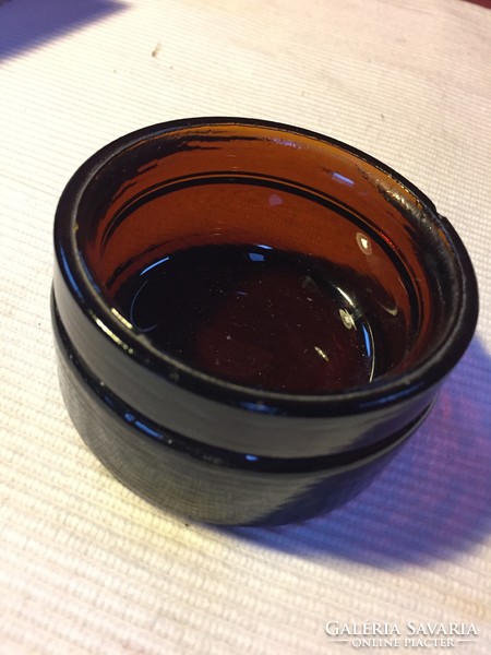 Brown pharmacy glass jar (8f)