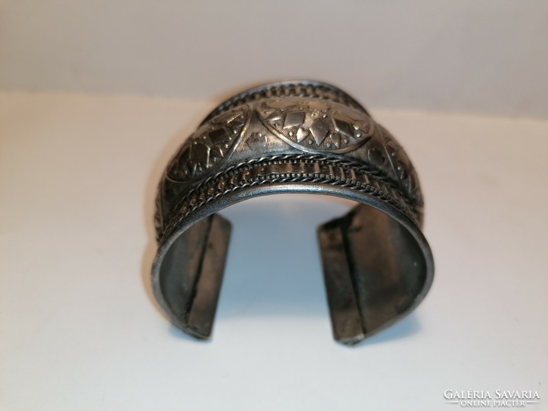 Handmade metal bracelet (771)