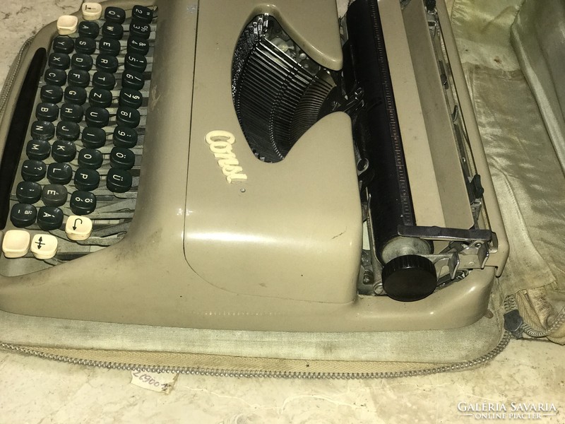 Konsul cshszlovak írógép