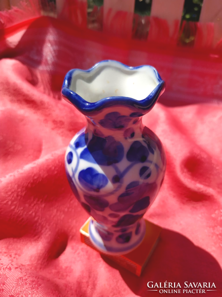Antik kék-fehér váza