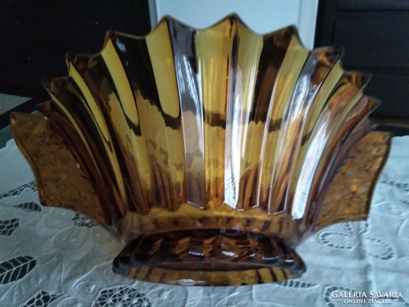 Brockwitz amber-colored glass centerpiece with flower pattern tongs with a special artistic design.