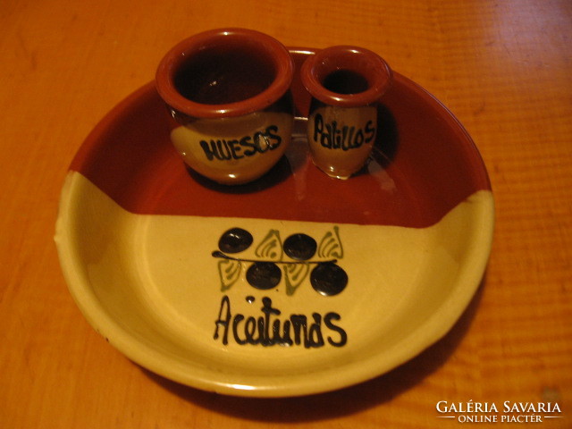 Olive hors d'oeuvre serving ceramic bowl, Japanese style