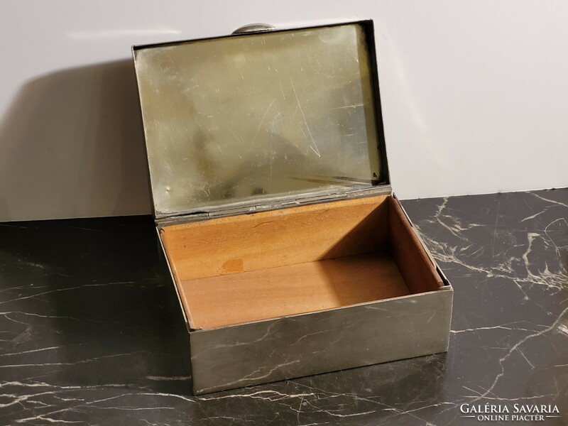 Art Nouveau argentor box silver-plated 17.5x12x6.5cm