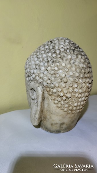 Antik márvány buddha fej