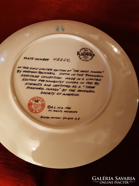 Bradex porcelán certifikáltal ellátott számozott falitányér 18cm