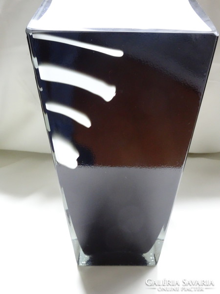 Beautiful art deco thick heavy Viennese double layer vase.