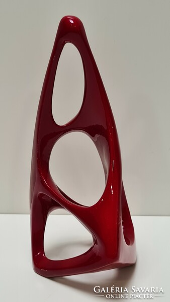 Turkish János Zsolnay in oxblood glaze / red eosin thinking figure