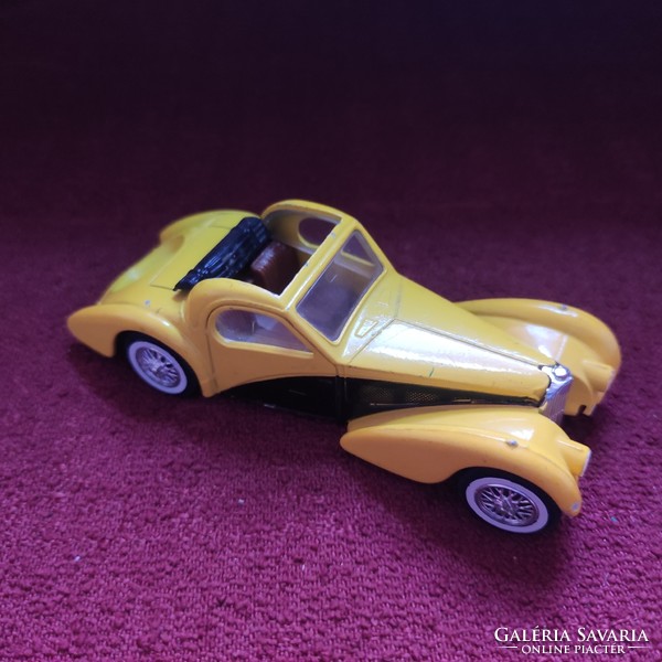 Bugatti 57s car model, model car - solido