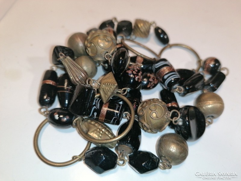 Black Murano glass necklace (823)