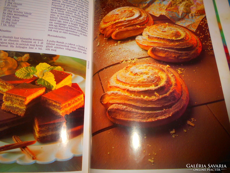 Cookbook - rama cake book