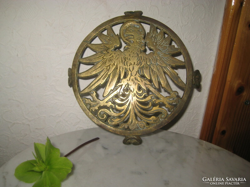 Bronze table coaster with the German coat of arms, the eagle