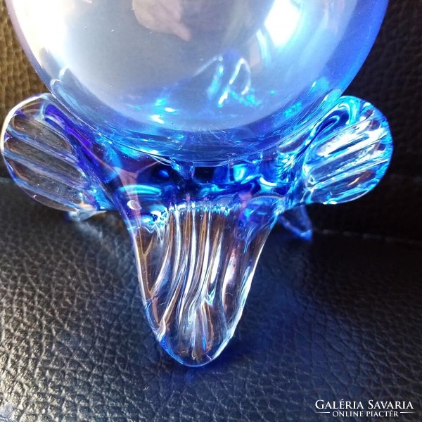Attention collectors! Blown glass.