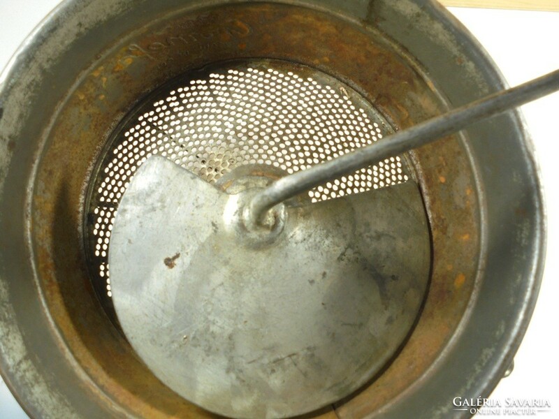 Old retro tomato strainer fish strainer - cromefa - made in GDR ndk East Germany