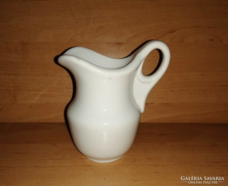 Heavy thick porcelain small jug (20/d)