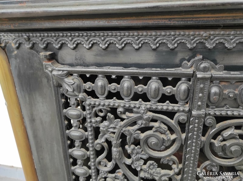 Antique iron stove elegant large iron with engraved cast iron decoration 615 6562