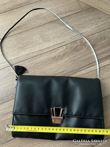 Vintage black bag