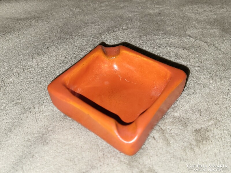 Gorka gauze ashtray