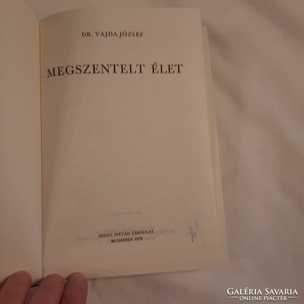 Dr. Vajda József: Megszentelt élet      Szent István Társulat 1978