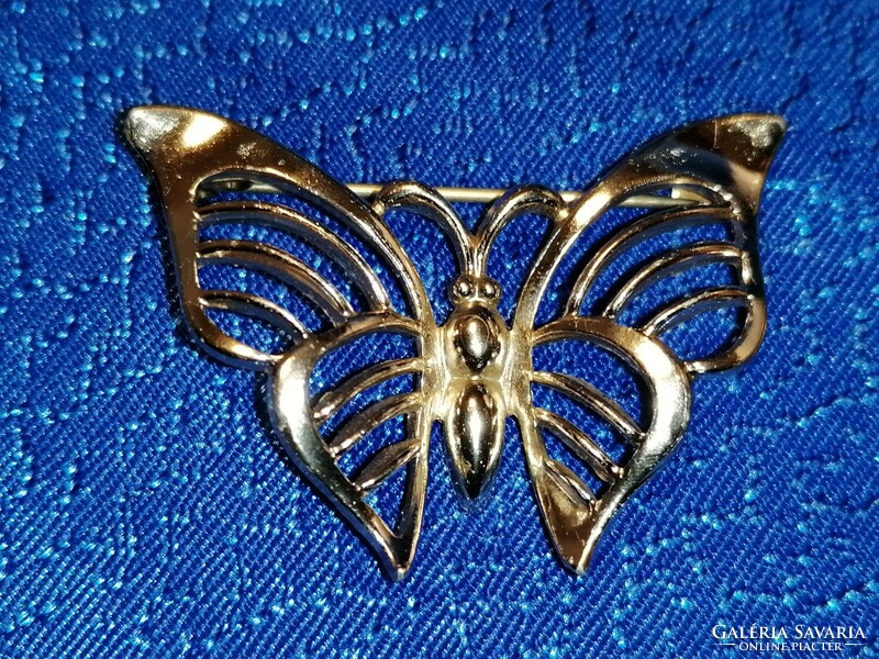 Butterfly brooch (798)
