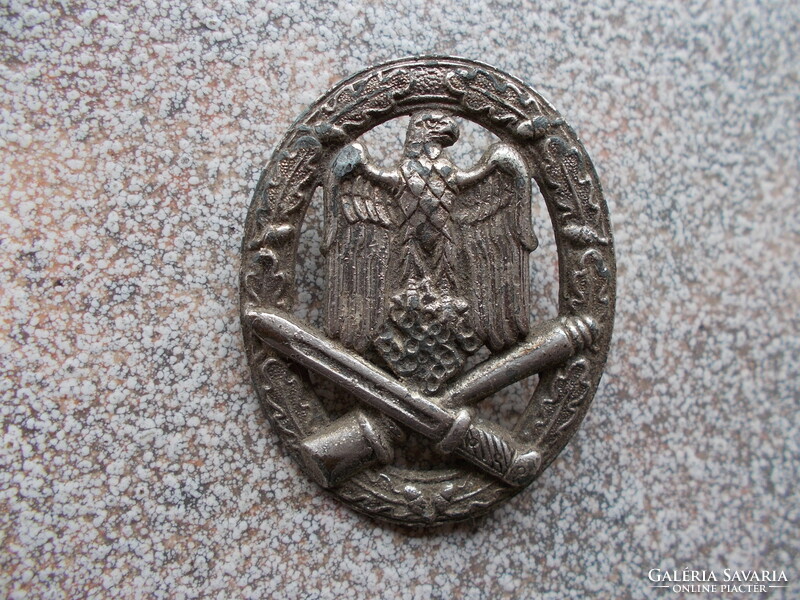 Ww2, German original badge, marked, faulty,..Original