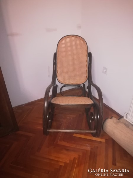 Thonet rocking chair