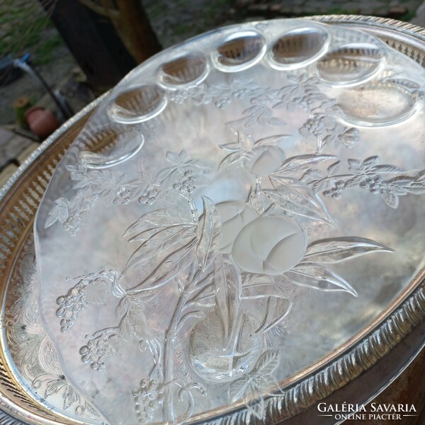 Beautiful oval glass tray