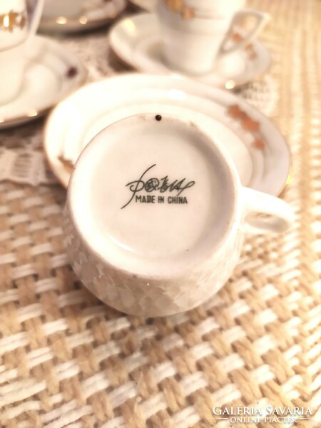 Mocha set, white porcelain with gold decor