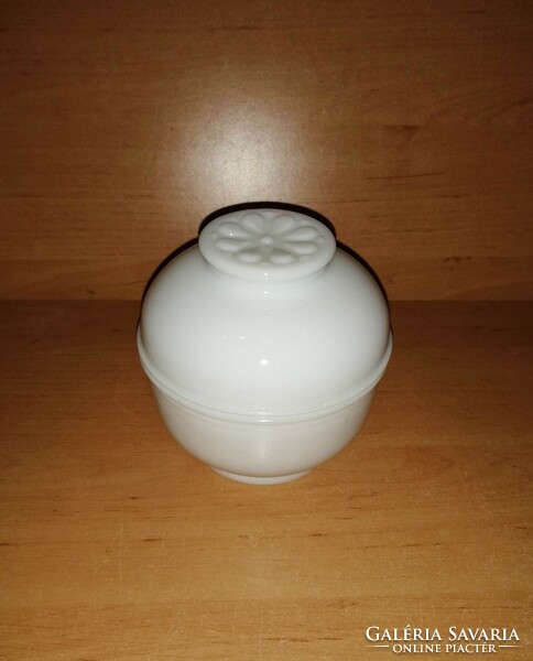 Milk glass container with lid, sugar container, bonbonnier (14/d)