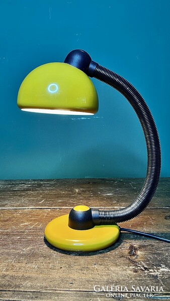 Retro space age design table lamp