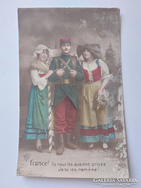 Old postcard French soldier ladies photo postcard