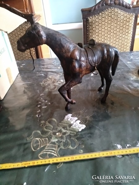 Horse statue, leather, handmade, large size, negotiable