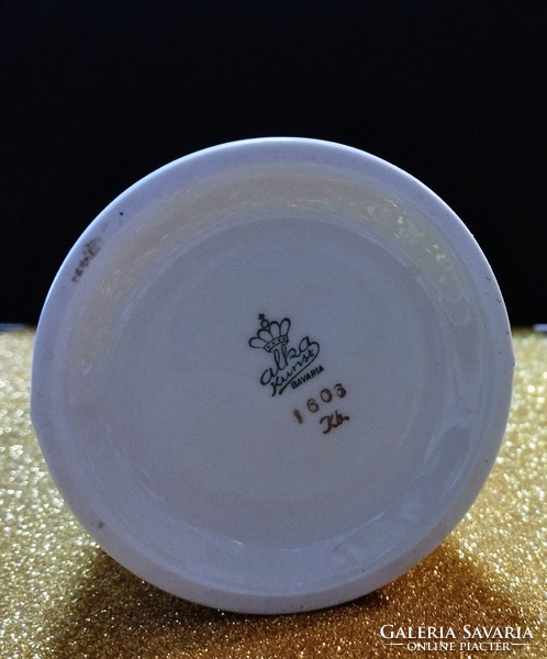 Hófehér aranyszegélyű Bavaria porcelán váza