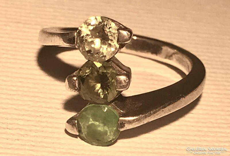 Green stone silver ring with silver signs! Mom at the park! Just kp! 52-Es