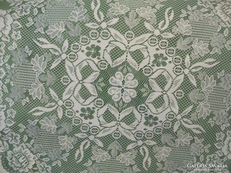 Beautiful lace tablecloth 88 cm