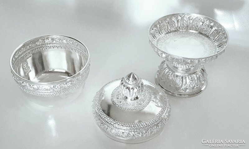 Silver, sterling silver (999) offering and bonbonnier