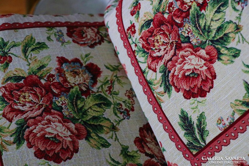 English rose machine tapestry pillowcase