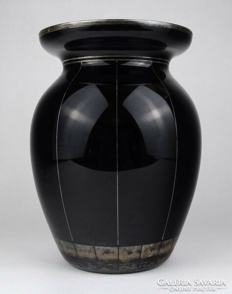 1L962 old black glass vase with silver decoration 22 cm