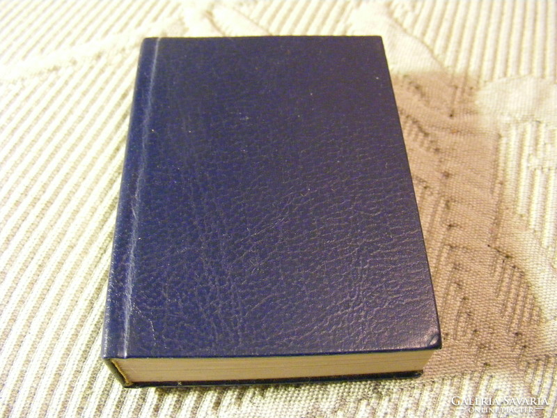 Herend porcelain mini book in English