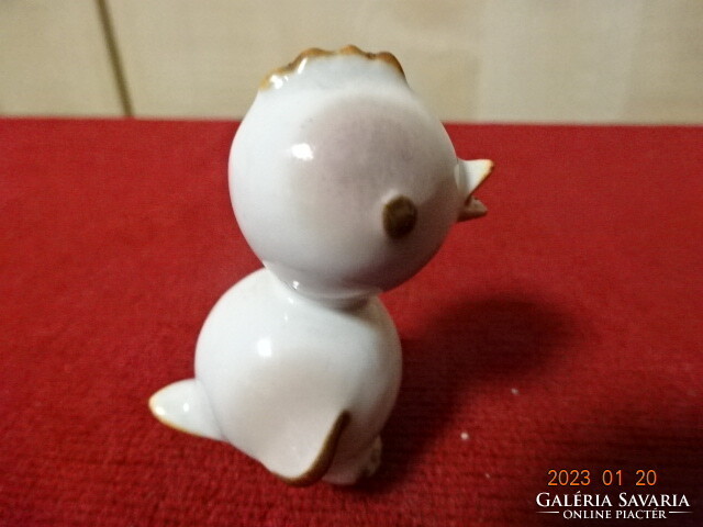 Aquincum porcelain figure, mini chick. He has! Jokai.
