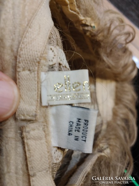 Ellen Wille  női paróka    Made in JAPAN hajrost  /China  tartó
