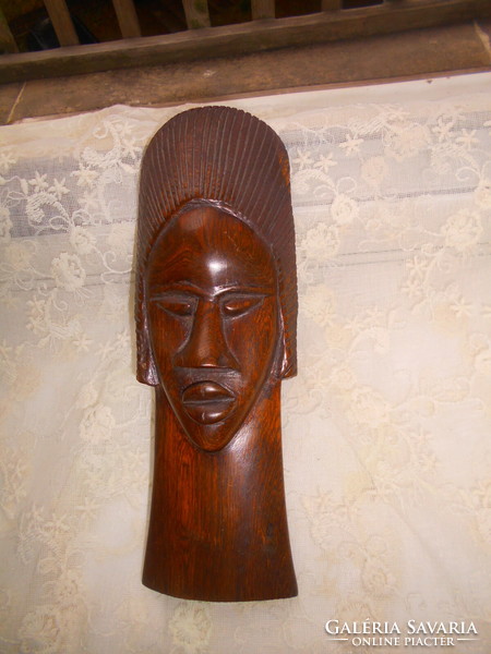 African hardwood carved wall decoration 23 cm long
